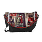 Beau sac messenger à plan rapproché de timbres