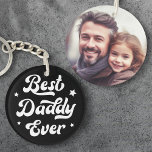 Best daddy ever dad father's day photo black white keychain<br><div class="desc">Keychain featuring the text "Best daddy ever" in a retro font surrounded by white stars. On the back is a customizable photo template. Default colours are black and white but all colours can be customized in the design tool.</div>