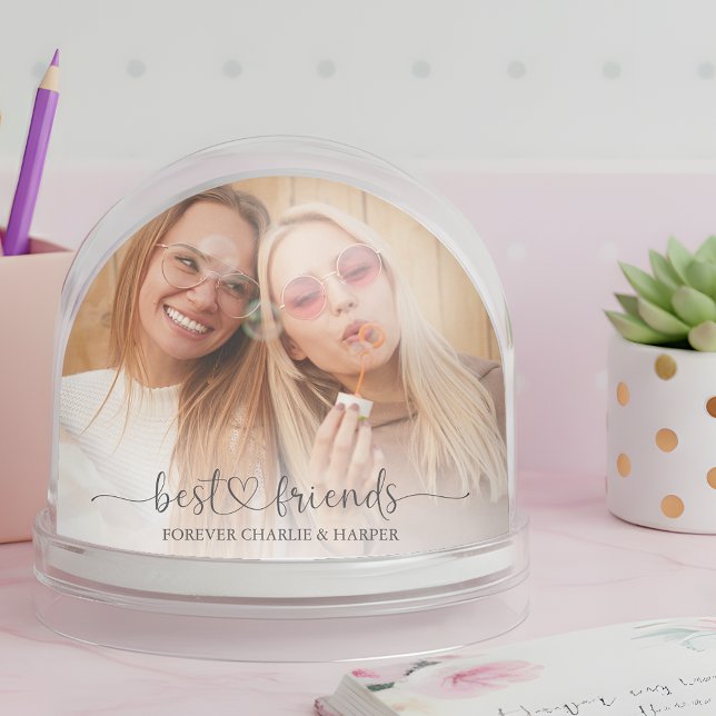Best Friends Forever Snowglobe (Creator Uploaded)