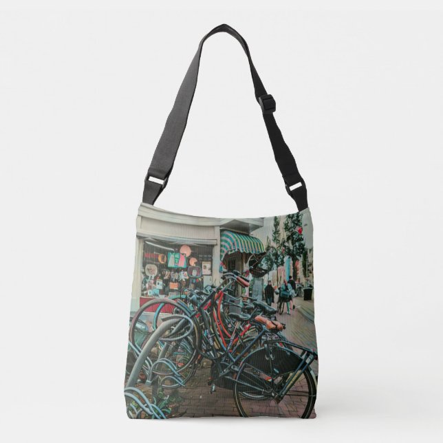 Best gifts for cyclists 2022 crossbody bag (Front)