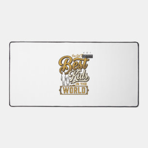 Best Kids in the World Vintage Family Typography D Desk Mat