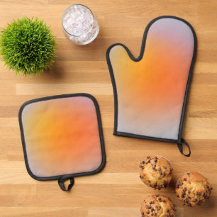 Best Solid Colour Silver Quilted Heat Protection  Oven Mitt & Pot Holder Set