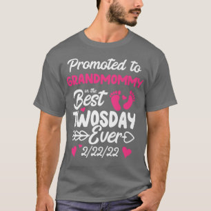 Best Twosday Promoted To Grandmommy Grandma New Ba T-Shirt