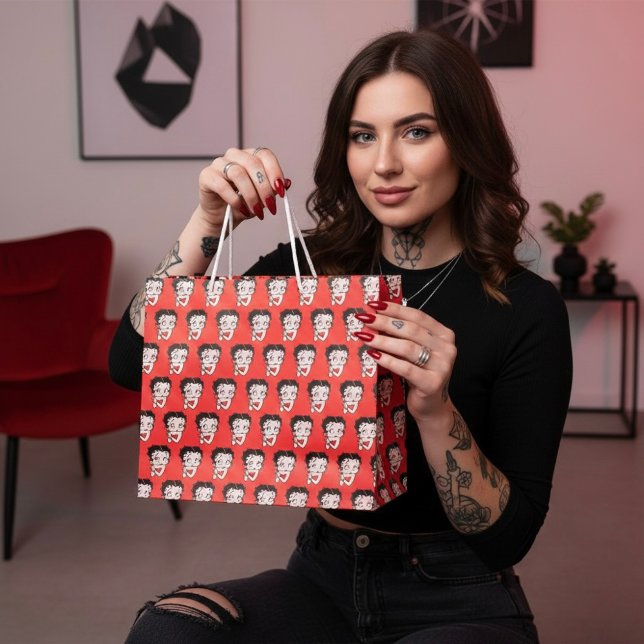 Betty Large Gift Bag (Creator Uploaded)