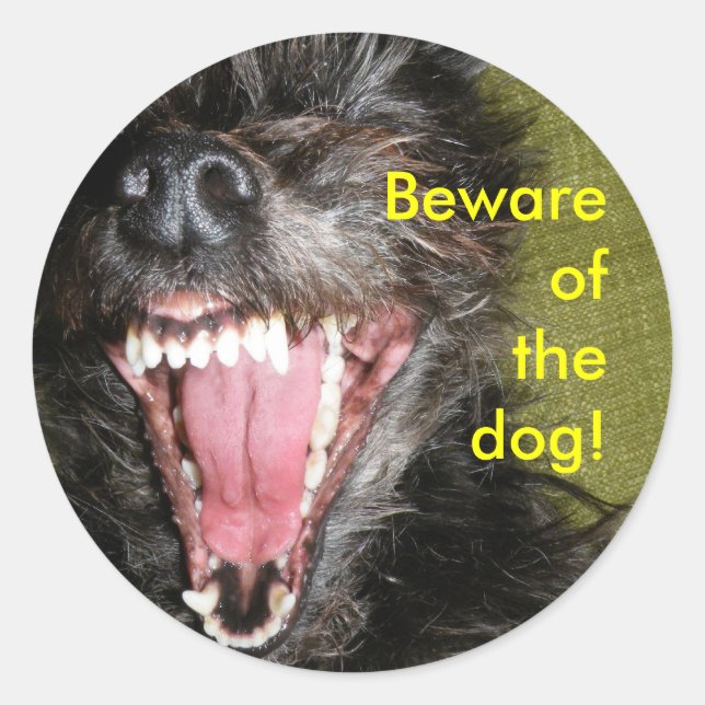 Beware of the dog classic round sticker (Front)