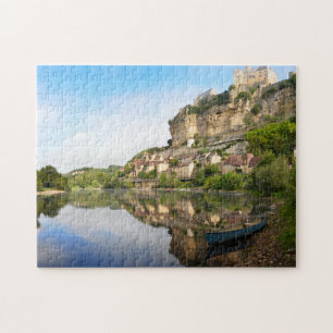 Beynac-et-Cazenac et puzzle de rivière de Dordogn