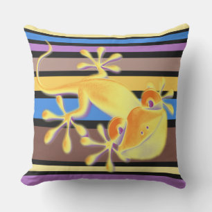 BG Stripes Pattern coloured VI + smiling gecko Throw Pillow