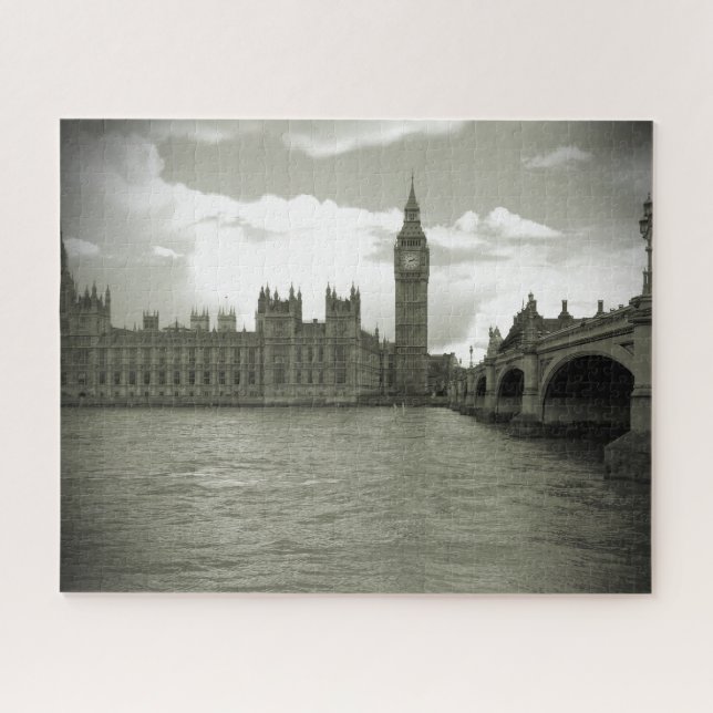 Big Ben Parliament in Black & White 16x20 - 520 pc Jigsaw Puzzle (Horizontal)