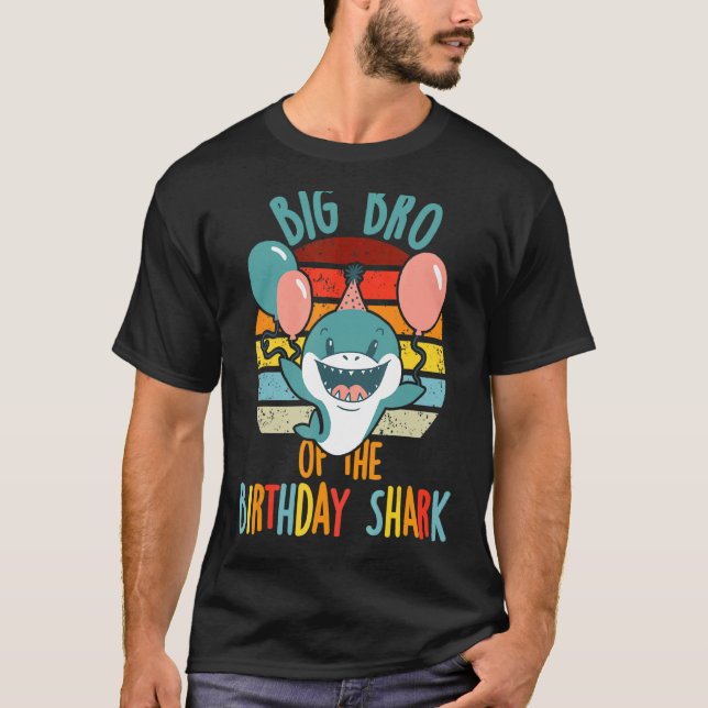 Big Bro Of The Shark Birthday Brother Matching Fam T-Shirt (Front)