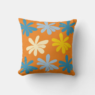 Big Flowers   Throw Pillow