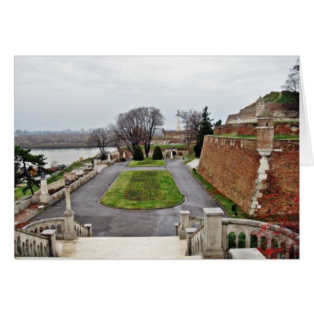 Big Park Kalemegdan Par Danube Rivière Serbie (Devant horizontal)