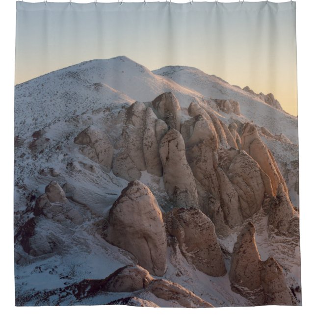 BIG ROCK FORMATIONS COVERED WITH SNOW (Front)