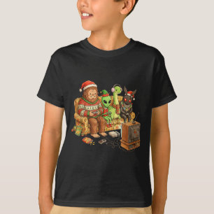 Bigfoot Alien Nessie Mothman Retro Gaming Christma T-Shirt
