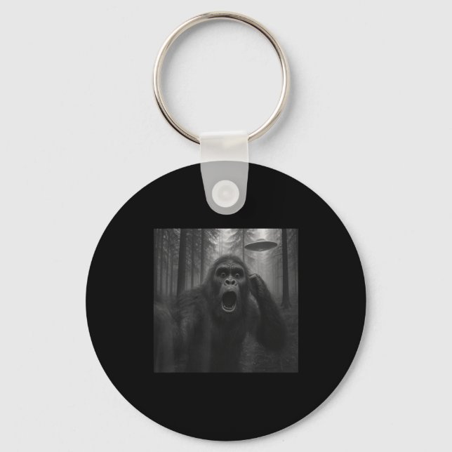 Bigfoot Alien Ufo Selfie Funny Sasquatch Meme Men  Keychain (Front)
