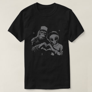 Bigfoot And Alien Sasquatch Love Hand Sign T-Shirt