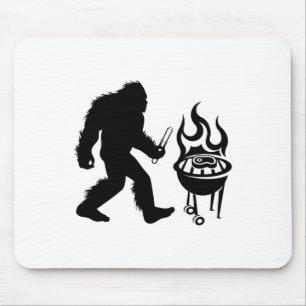 Bigfoot Bbq Grill Sasquatch Byrbecue Mouse Pad