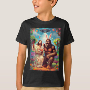 Bigfoot bunny funny easter jesus sasquatch selfie T-Shirt
