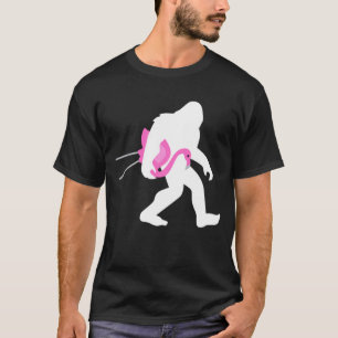Bigfoot Carrying Lawn Flamingo Funny Sasquatch T-Shirt