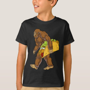 Bigfoot Carrying Taco Funny Cinco De Mayo Boys Men T-Shirt