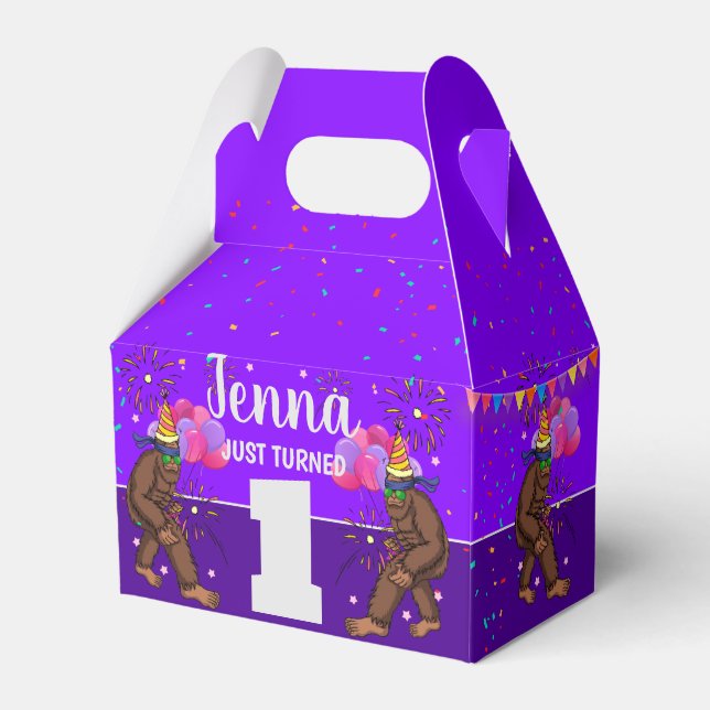 Bigfoot cute kids birthday card personalize age favor box (Front Side)