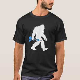 Bigfoot Darts Player Dartsmith Sasquatch Dartist T-Shirt