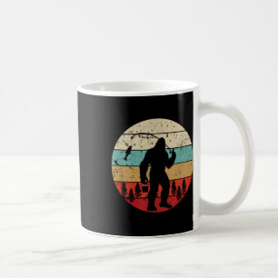 Bigfoot Fishing Funny Fisherman Retro Sasquatch Da Coffee Mug
