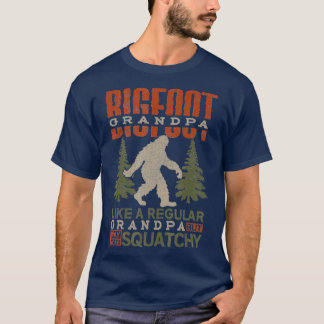 Bigfoot Grandpa  Regular Grampy Sasquatch Men T-Shirt