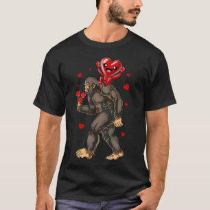 Bigfoot Heart Funny Sasquatch Valentines Day T-Shirt