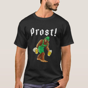 Bigfoot In Lederhosen Germany Beer Sasquatch Oktob T-Shirt