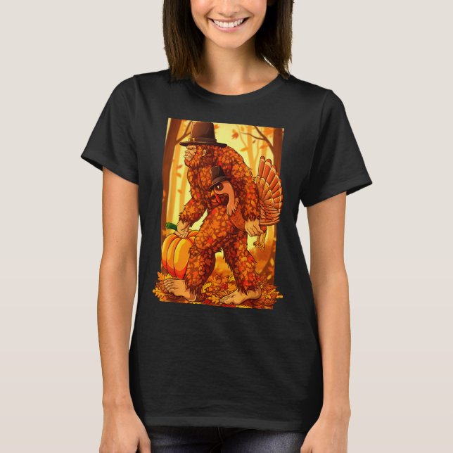 Bigfoot Lgrim Turkey Pumpkin Thanksgiving Day Funn T-Shirt (Front)