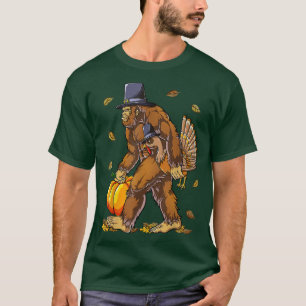 Bigfoot Pilgrim Turkey Pumpkin Thanksgiving Day T-Shirt