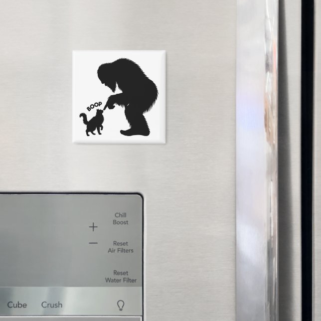Bigfoot Playful Long Haired Cat Boop Magnet (In Situ (Fridge))