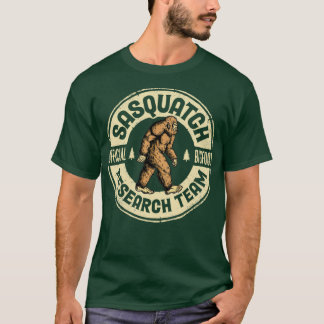 Bigfoot Research Team Retro Vintage Sasquatch Men  T-Shirt