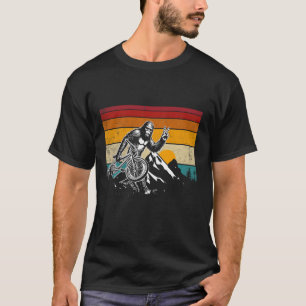 Bigfoot Riding Bicycle Vintage Mountain Biking Big T-Shirt