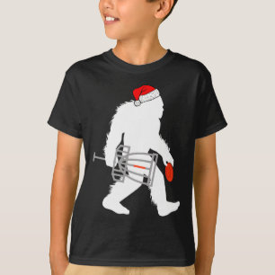 Bigfoot Santa Disc Golf Christmas Disc Golfer Xmas T-Shirt