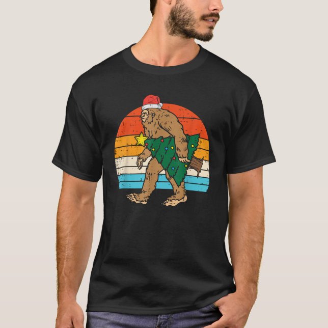 Bigfoot Sasquatch Christmas Tree Funny Xmas Men  T-Shirt (Front)