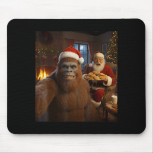 Bigfoot Selfie With Santa Claus Funny Christmas Me Mouse Pad