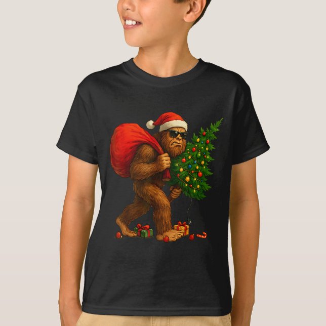 Bigfoot Stealing Christmas Tree Lights Xmas Boys M T-Shirt (Front)