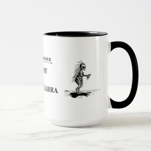 "Bigfoot tasse contre d'EL Chupacabra" (Droite)