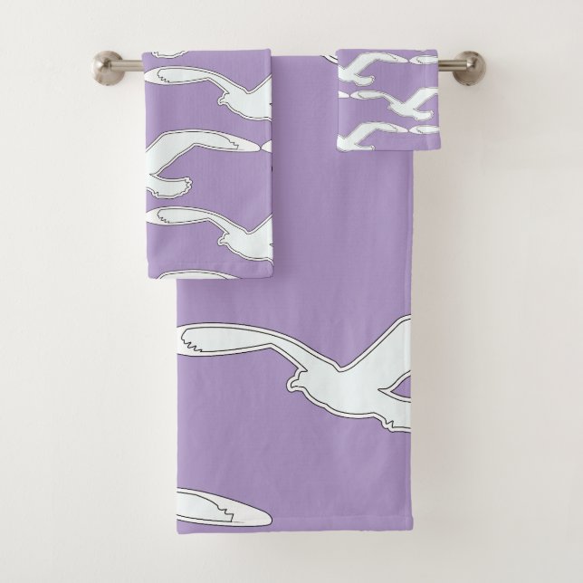Bird In Flight Bath Accessory Lavender Bath Towel Set (Insitu)