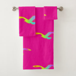 Bird In Flight Repeat Hot Pink Bath Towel Set