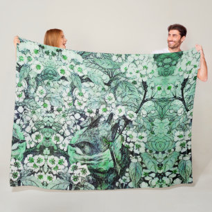 BIRD NEST, TREE ,GREEN WHITE SPRING FLOWERS Floral Fleece Blanket