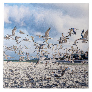 Birds soaring tile