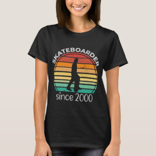 Birthday Gift Skateboarder Born 2000 T-Shirt