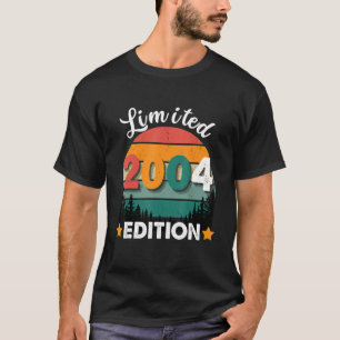 Birthday Retro 2004 Born T-Shirt