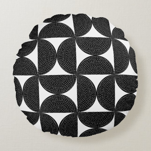 Black abstract 60s style seamless pattern. round pillow (Front)