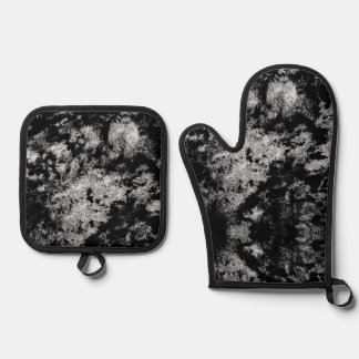 Black Abstract Design Oven Mitt & Pot Holder Set