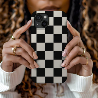 Black and Cream Retro Check iPhone 15 Case