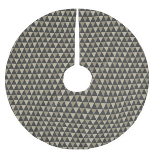 Black and Gold Triangles Brushed Polyester Tree Skirt