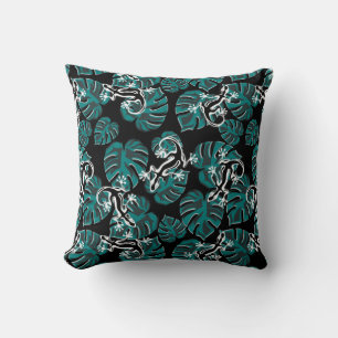 Black And Green Pattern - Geckos And Leaves Throw Pillow